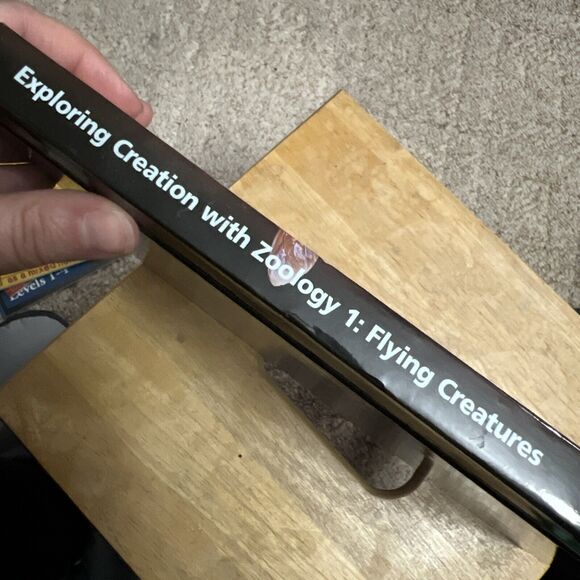 Exploring Creation with Zoology 1 Flying Creatures of the Fifth Day Textbook - Picture 8 of 8